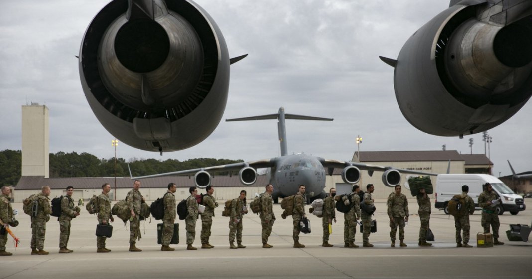 Foștii combatanți americani condamnă direcția lui Trump de a reloca forțele militare din România și țările vecine cu Rusia: „Mesaj catastrofal”