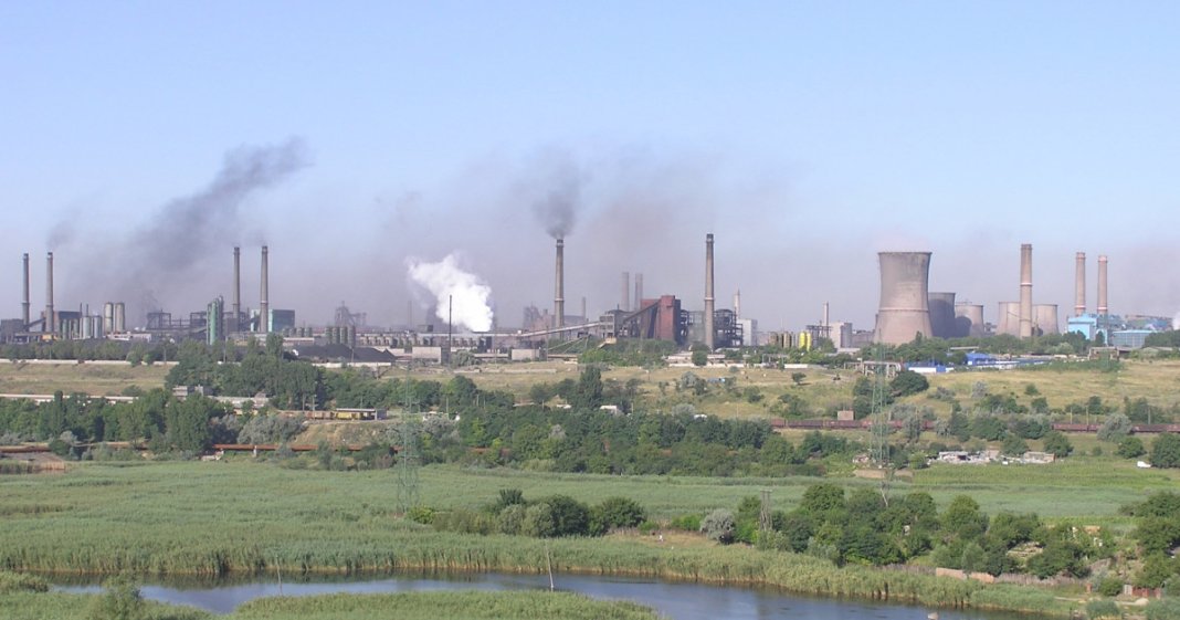 Surse: Descinderi la Combinatul Siderurgic Galați într-o anchetă cu un prejudiciu de 300 de milioane de euro, legată și de Gazprom.