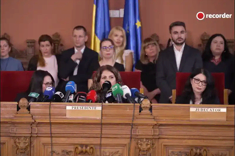 Controversă la Înalta Curte după întâlnirea organizată de Lia Savonea / Savonea: Completurile prezente nu vor fi dizolvate