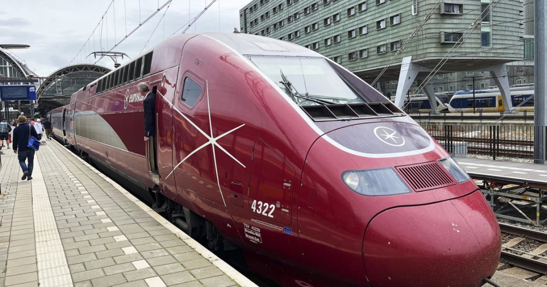 Situație de criză în tunelul sub Canalul Mânecii: Suspendarea serviciului trenurilor Eurostar