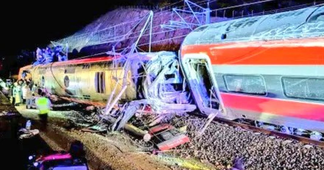 Cel puțin 20 de morți într-un incident feroviar în sudul Spaniei, cu multe persoane rănite captive în trenurile de mare viteză.