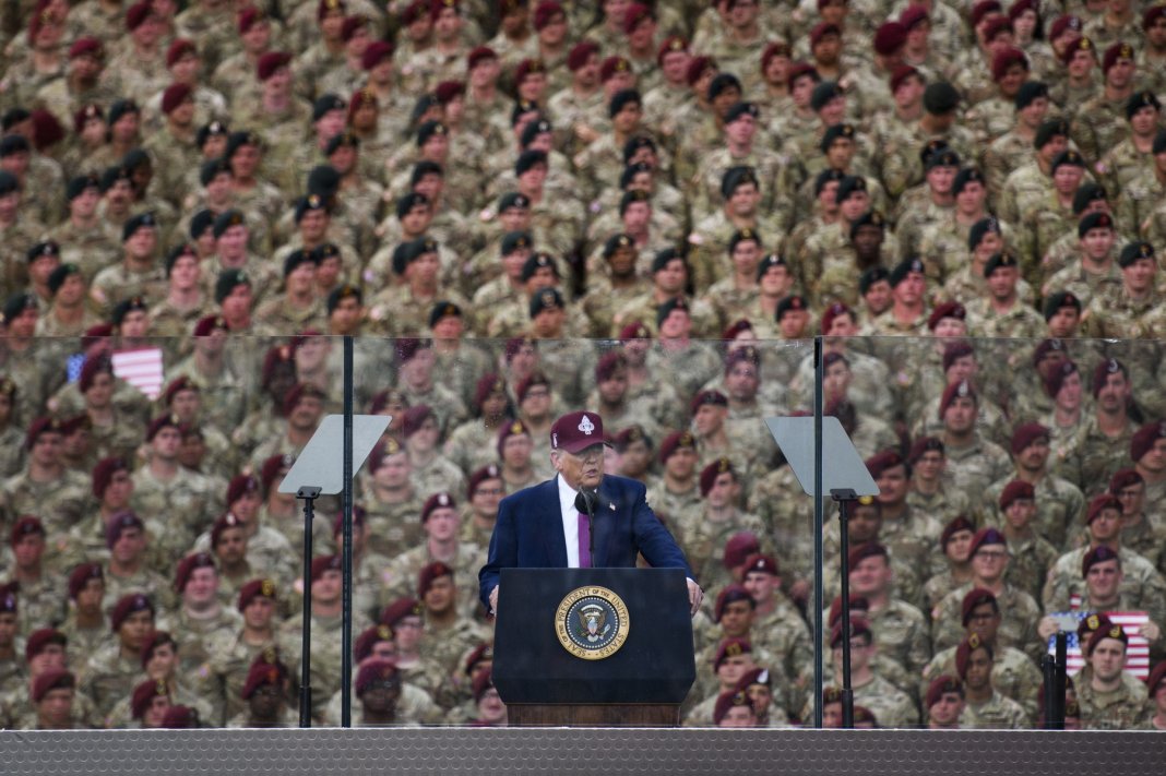 Donald Trump comunică un mesaj limpede înaintea întâlnirii cruciale pentru viitorul Groenlandei: „Orice altceva este inacceptabil” și NATO „este conștientă” de acest aspect.