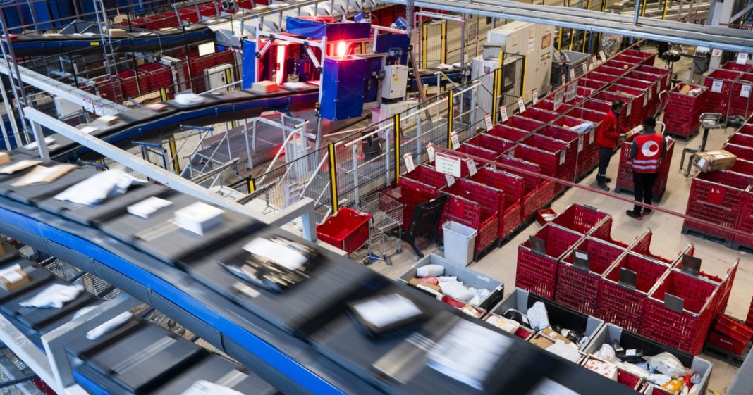 Mii de deținători, notificați de către forțele armate ale Norvegiei că proprietățile și averile lor ar putea fi preluate în situația unui conflict militar