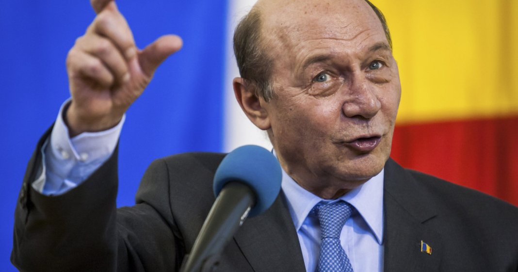 Traian Băsescu, referindu-se la posibilitatea destrămării Coaliției: „PSD conștientizează ce s-ar petrece dacă se retrage din guvernare”