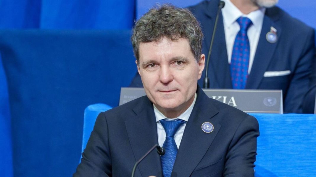 Reacția lui Nicușor Dan la apelul său de „prim-ministrul României” din partea lui Donald Trump