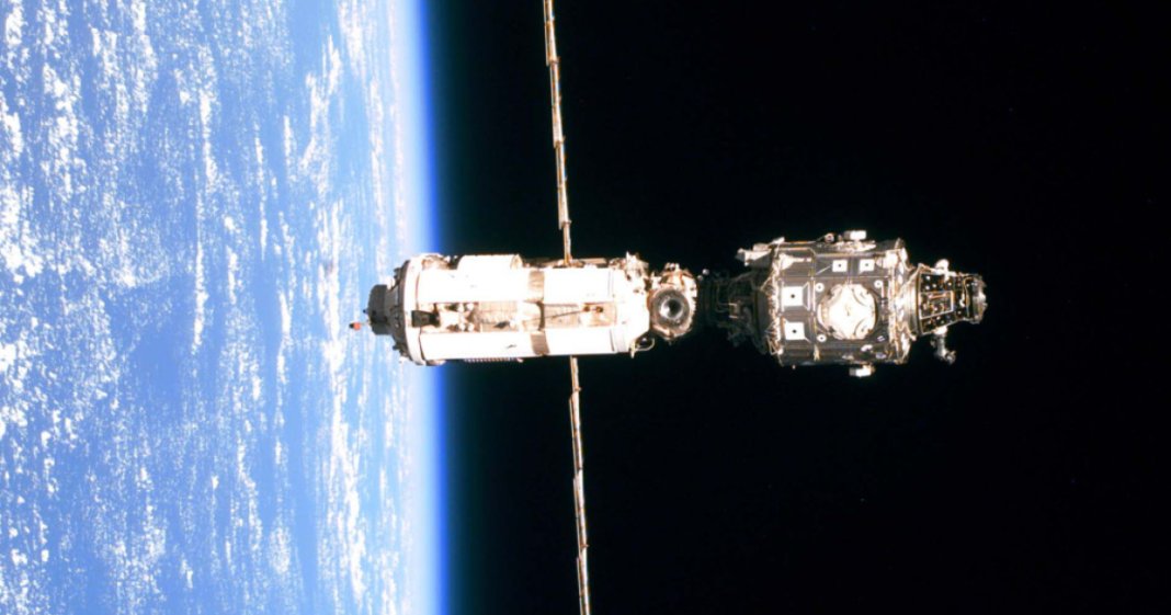 Satelitul din România, într-o stare de indecizie. Miruță cere asigurări înainte de lansare: „Nu vom cheltui 700.000 de euro doar pentru a-l observa cum dispare”