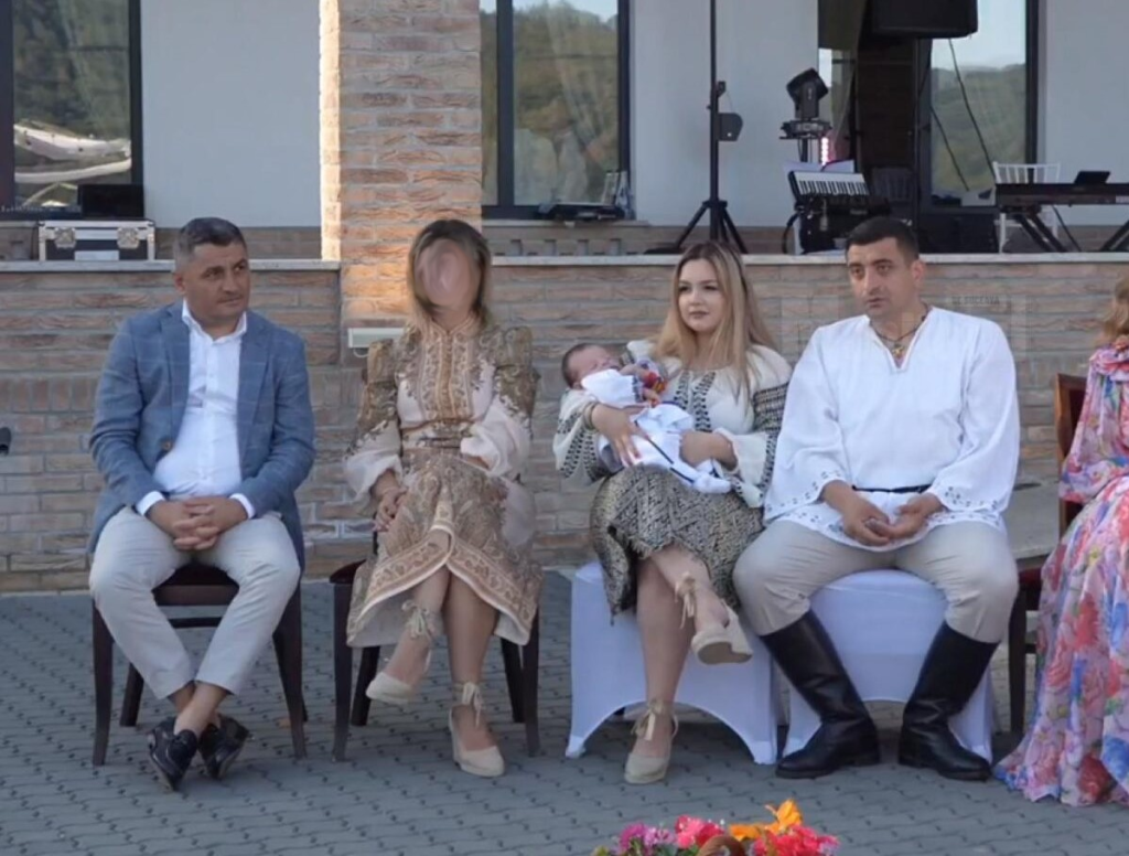 Nașul lui George Simion din Delta Dunării, un om de afaceri cu influență în sectorul cerealelor, are conexiuni strânse cu politicienii locali de la PSD și PNL.