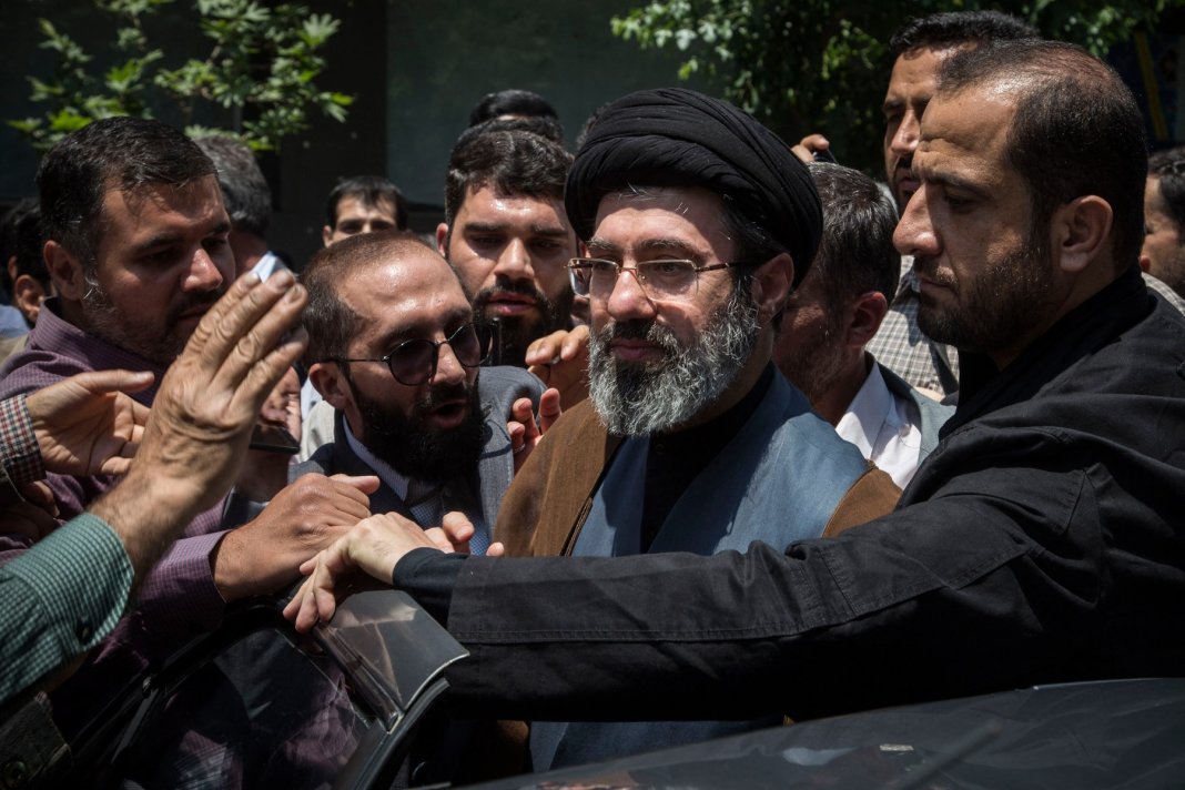Noul conducător suprem al Iranului „a suferit răni, posibil fiind desfigurat”. Date recente din SUA referitoare la Mojtaba Khamenei