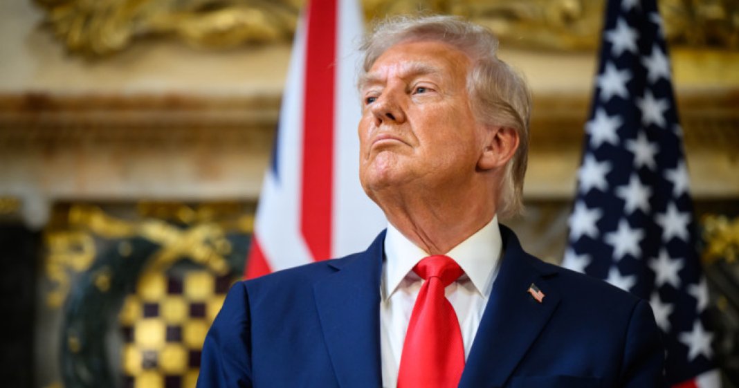 Trump declare că liderii iranieni cer discuții cu SUA, după moartea lui Khamenei: „Ar fi trebuit să facă acest lucru mai...