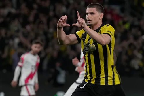 Meciul pe care Andrei Rațiu ar prefera să fie uitat! A ratat uimitor și a generat un penalty.