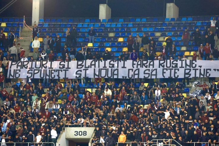 Ruptură TOTALĂ între rapidiști: „Pariori și blatiști fără jenă”