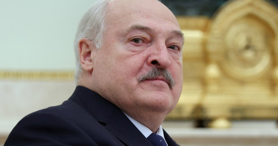 Lukașenko își manifestă „preocuparea” în legătură cu opțiunea unirii Republicii Moldova cu România. Ce l-a determinat pe...