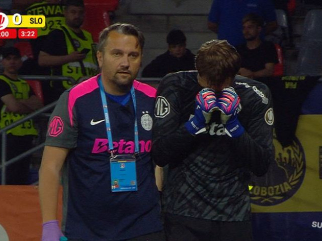 Matei Popa a fost înlocuit înainte de intervalul de timp în FCSB - Slobozia! A lăcrimat la părăsirea terenului.