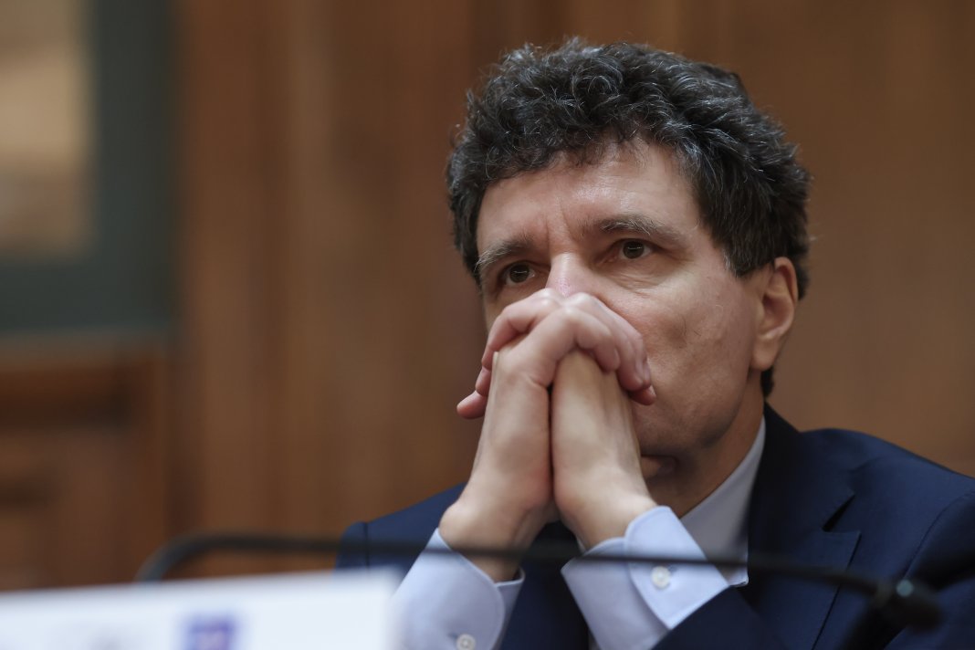 Nicușor Dan invită astăzi formațiunile politice la discuții. Programul anunțat de curând.