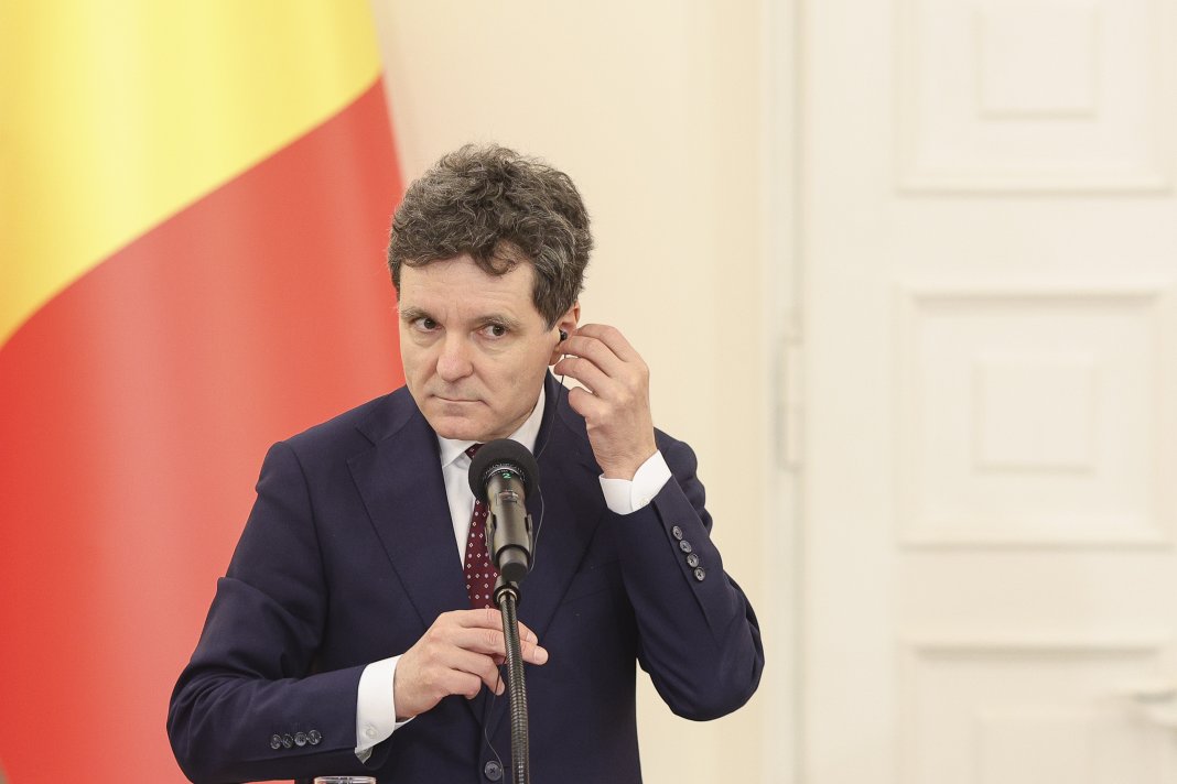 Reacția ministrului Apărării în urma desfășurării urmăririi penale împotriva generalului Vlad: „O circumstanță neplăcută; vom evalua împreună cu președintele”