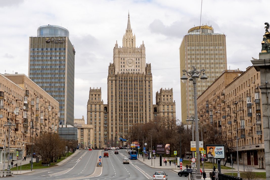 Rusia închide consulatul României din Sankt-Petersburg și îl expulzează pe șeful interimar al acestuia