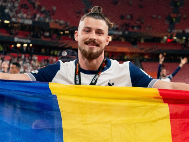 Fabrizio Romano a confirmat transferul lui Radu Drăgușin: ”Iată-ne!”