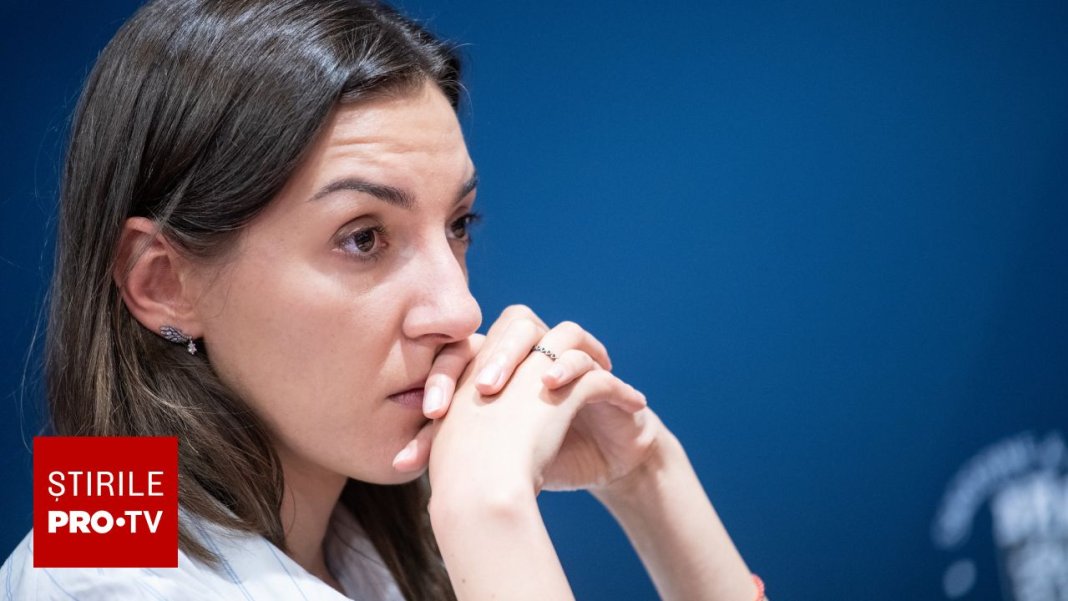 „Perfecțiunea nu este reală, însă putem să ne dorim să o atingem”. Cea mai bună jucătoare de șah din România, referitor la o Ungarie cu Polgár în frunte.