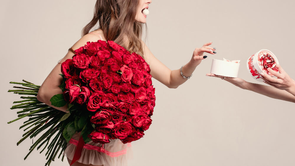 Cum alegi un buchet de trandafiri de săpun care să ajungă intact prin curier? Cum alegi un buchet de trandafiri de săpun care să ajungă intact prin curier?