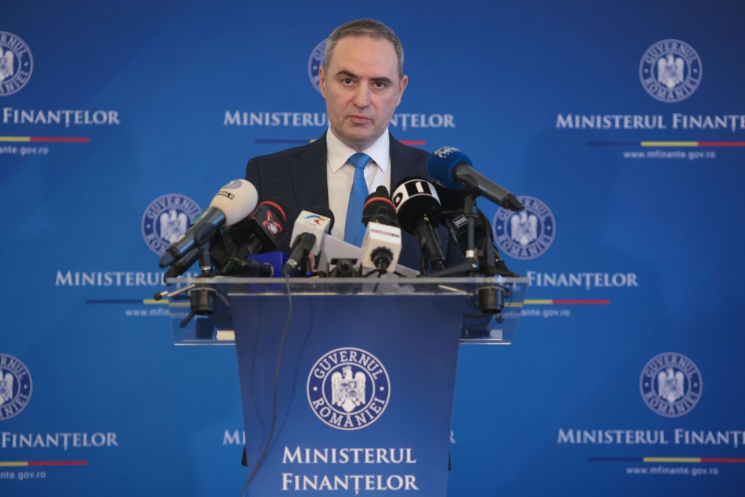 Ministrul Finanțelor, în prima sa reacție după verdictul Fitch, accentuează „aspectul cel mai delicat” al raportului.