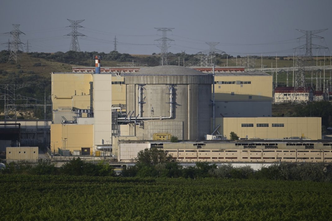 România renunță astăzi la energia nucleară: centrala de la Cernavodă se va închide definitiv. Ce consecințe are aceasta.