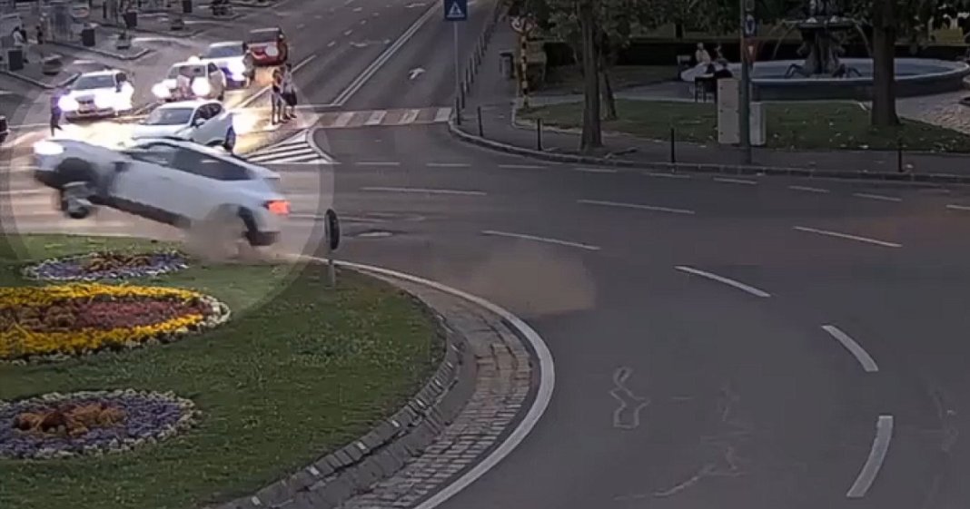 Șoferul implicat în accidentul soldat cu decesul a două persoane la Brașov a fost prins. Comunicatul Poliției referitor la condiția sa de sănătate în...